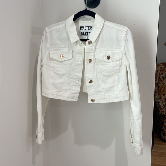 Walter Baker edgy crop jacket in our white denim - Picture 2 of 7